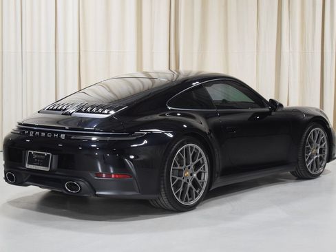 Used 2026 Porsche 911 Carrera RWD image 9