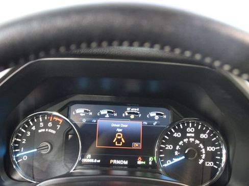 Used 2020 Ford F150 Lariat w/ Equipment Group 502A Luxury AWD/4WD image 20