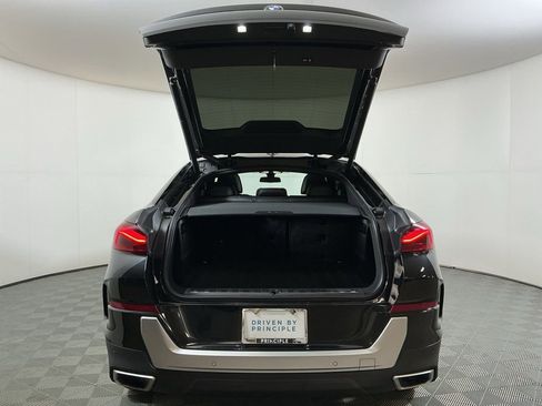 Used 2021 BMW X6 sDrive40i image 28