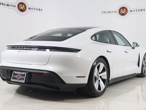 Used 2020 Porsche Taycan 4S image 3