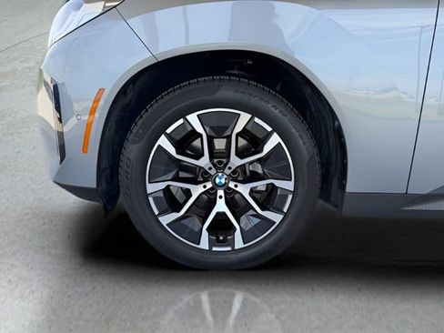 Used 2025 BMW X3 xDrive30i w/ Premium Package AWD/4WD image 13