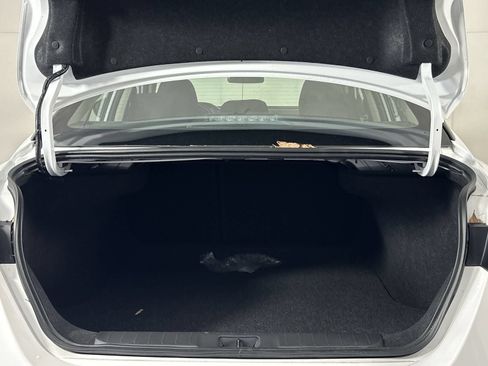 Certified 2025 Nissan Sentra S FWD image 25