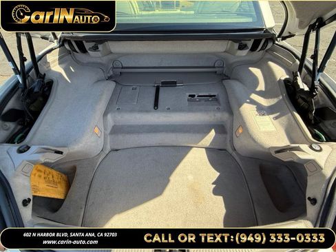 Used 2003 Lexus SC 430 Convertible image 31