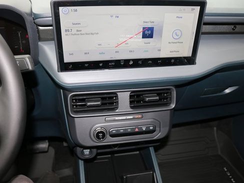 New 2025 Ford Maverick XLT w/ XLT Luxury Package image 16