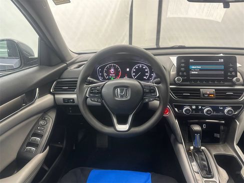 Certified 2019 Honda Accord LX image 22