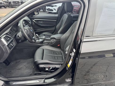 Used 2018 BMW 340i xDrive Sedan AWD/4WD image 8