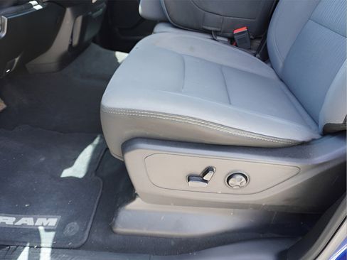 Used 2019 RAM 1500 Big Horn image 16