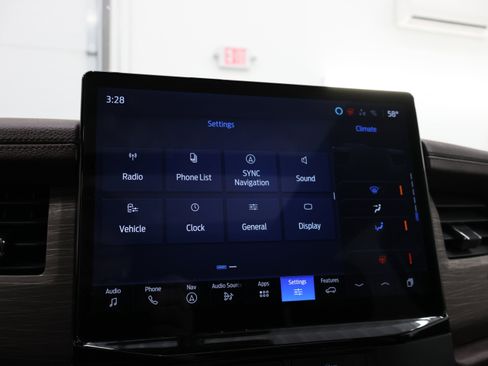 Used 2023 Ford Expedition Max Limited image 57