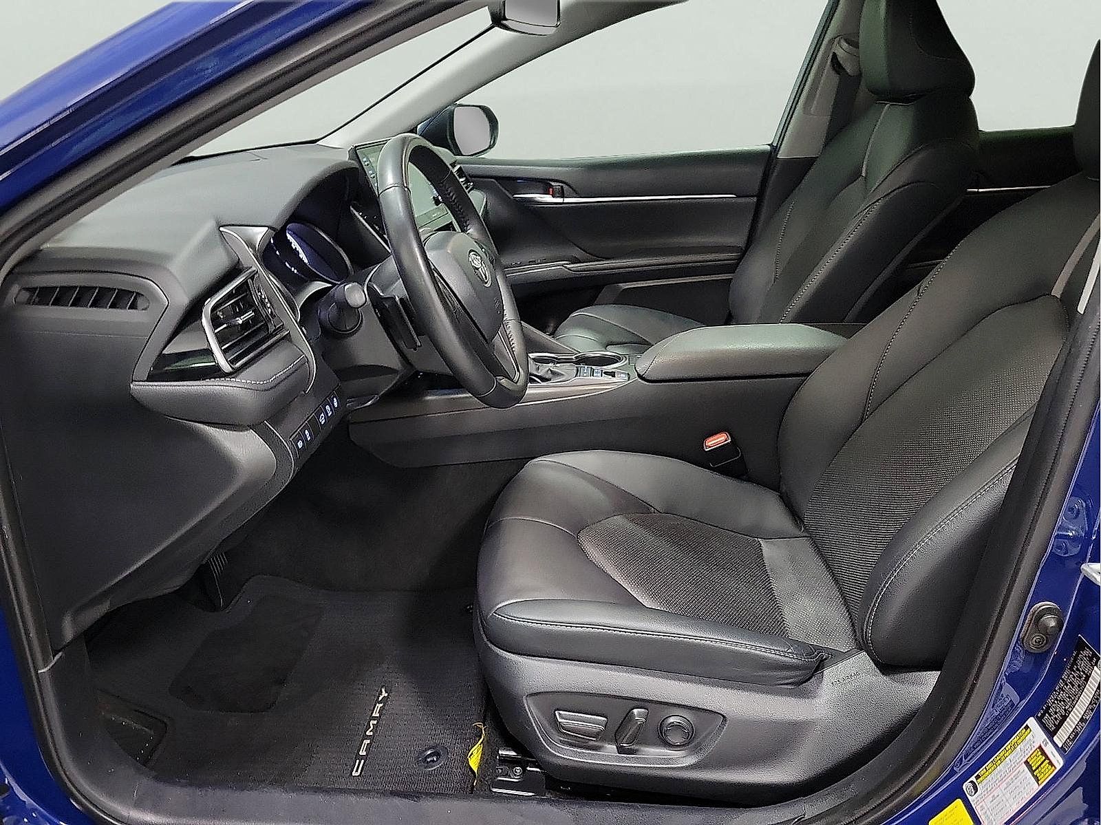 Certified 2023 Toyota Camry XSE w/ Cold Weather Package FWD image 11