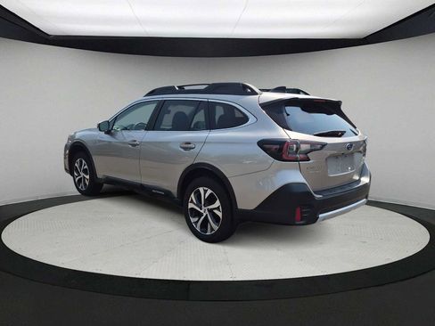 Used 2020 Subaru Outback Limited XT w/ Popular Package #2 AWD/4WD image 6