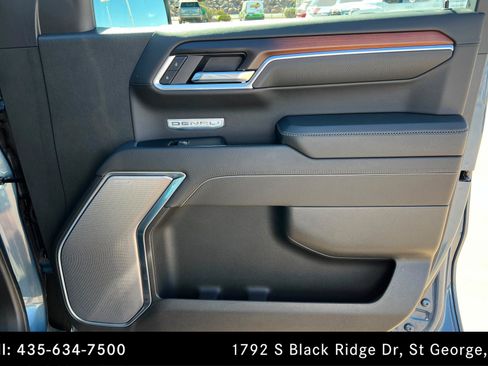 Used 2025 GMC Sierra 1500 Denali AWD/4WD image 22