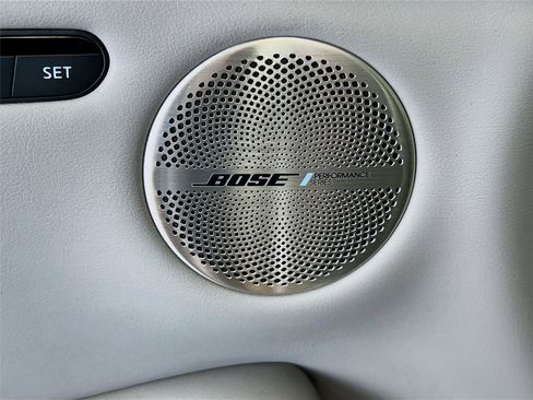 Used 2024 INFINITI QX50 Sensory w/ Accent Package image 7