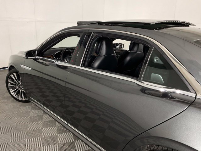 Used 2017 Lincoln Continental Reserve w/ Luxury Package AWD/4WD image 41