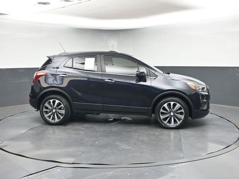 Used 2022 Buick Encore Preferred w/ Safety Package image 6