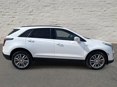 New 2025 Cadillac XT5 Sportv image 4