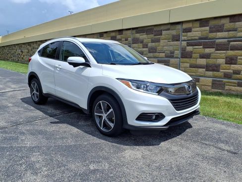 Used 2022 Honda HR-V EX image 2
