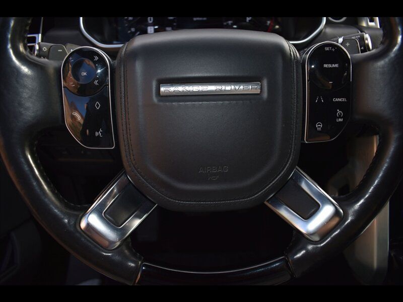 Used 2020 Land Rover Range Rover HSE AWD/4WD image 14