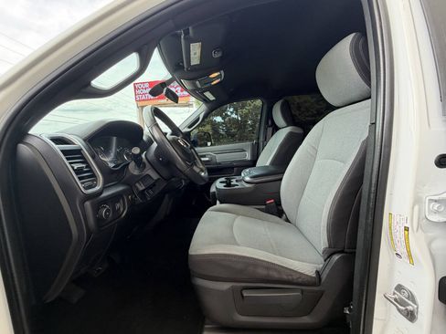 Used 2021 RAM 2500 Big Horn AWD/4WD image 4