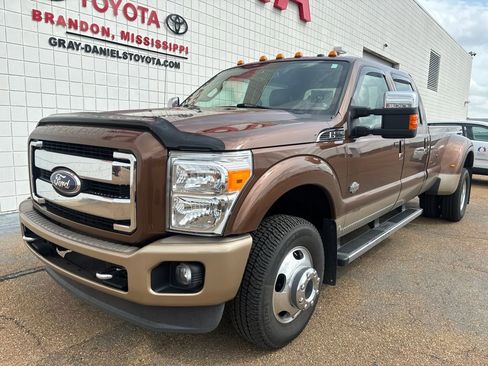 Used 2011 Ford F350 King Ranch w/ King Ranch w/Chrome Pkg image 1