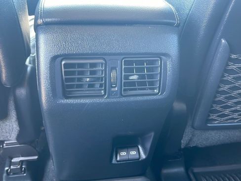 Used 2023 Toyota 4Runner Limited AWD/4WD image 17