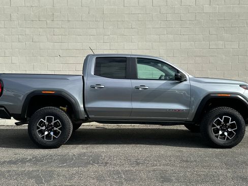 Certified 2024 GMC Canyon AT4X AWD/4WD image 3