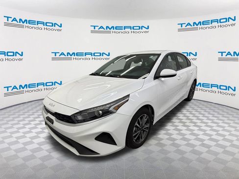 Used 2024 Kia Forte LXS FWD image 1