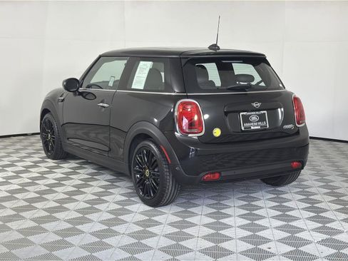 Used 2023 MINI Cooper SE image 3