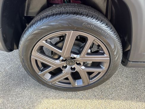 New 2026 Jeep Compass Latitude image 17