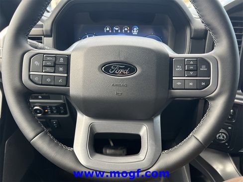 Used 2025 Ford F150 Lariat w/ Equipment Group 501A Mid image 16