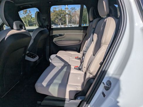 New 2026 Volvo XC90 B6 Ultra w/ Protection Package AWD/4WD image 14