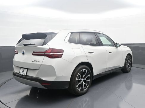 Used 2025 BMW X3 xDrive30i w/ Premium Package AWD/4WD image 7
