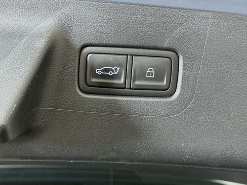 Used 2025 Hyundai Santa Fe SEL AWD/4WD image 28
