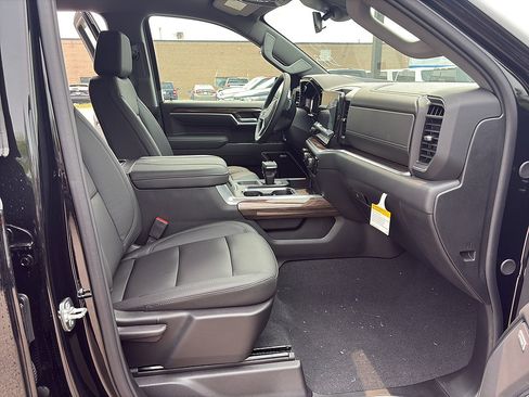 New 2026 Chevrolet Silverado 1500 RST w/ RST All Star Premium Package AWD/4WD image 16