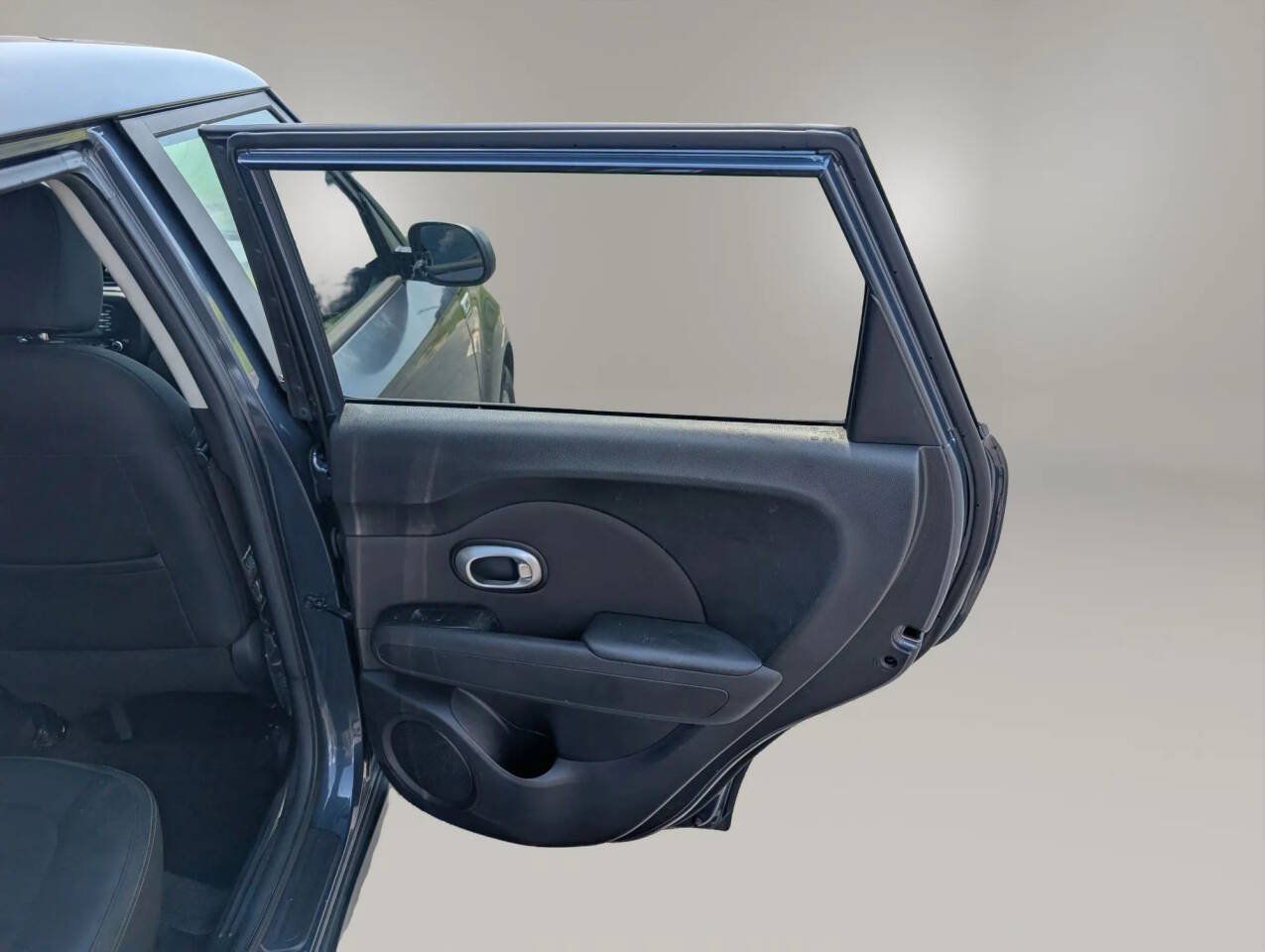 Used 2015 Kia Soul + w/ Eco Package FWD image 32