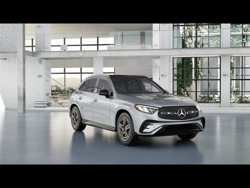Certified 2026 Mercedes-Benz GLC 300 4MATIC image 5