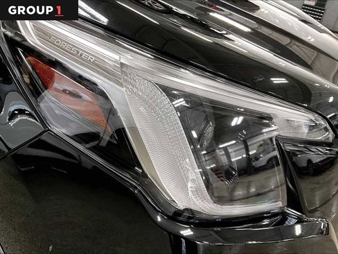 Certified 2024 Subaru Forester Limited image 28