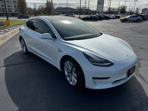 Used 2019 Tesla Model 3 Long Range image 4