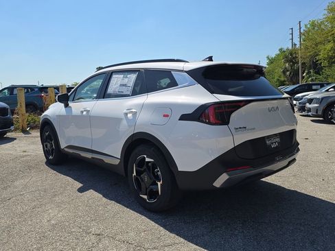New 2026 Kia Sportage EX image 6