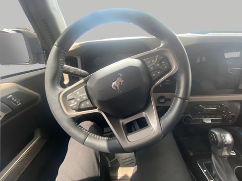 Certified 2023 Ford Bronco Wildtrak AWD/4WD image 6
