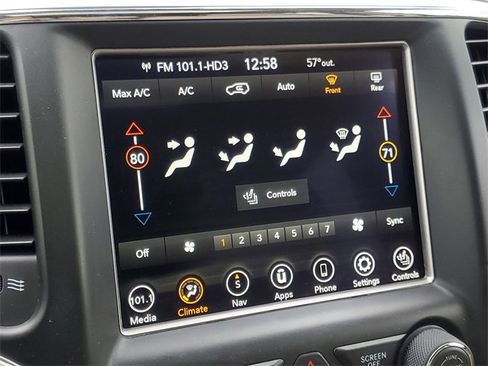 Used 2018 Jeep Grand Cherokee Overland image 27