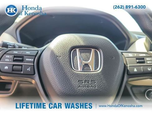 Used 2024 Honda HR-V LX image 18