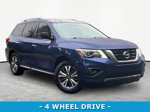 Used 2019 Nissan Pathfinder SV AWD/4WD image 3
