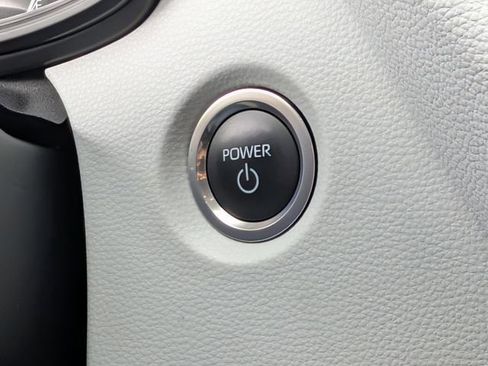 Certified 2023 Toyota Corolla SE w/ SE Package FWD image 19