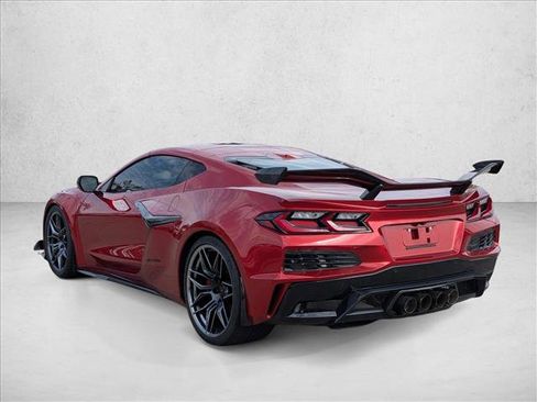 Used 2024 Chevrolet Corvette Z06 w/ Z07 Performance Package image 10