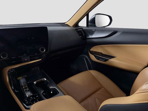 Used 2023 Lexus NX 300h AWD w/ Luxury Package image 25