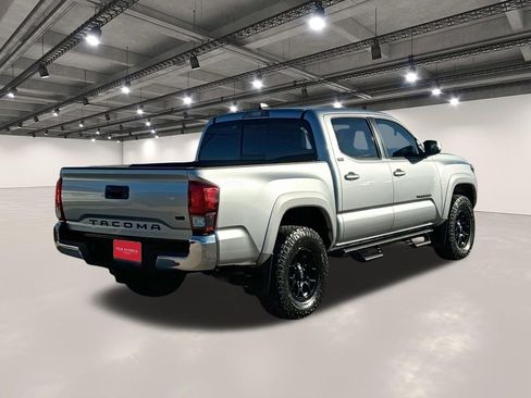 Used 2022 Toyota Tacoma SR5 image 16