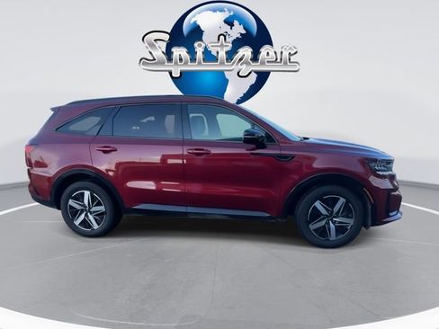 Certified 2023 Kia Sorento S w/ Panoramic Sunroof Package image 10