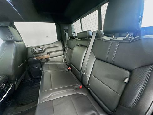 Used 2021 Chevrolet Silverado 1500 High Country image 26