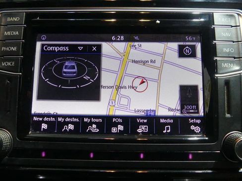 Used 2016 Volkswagen Jetta Sport image 36