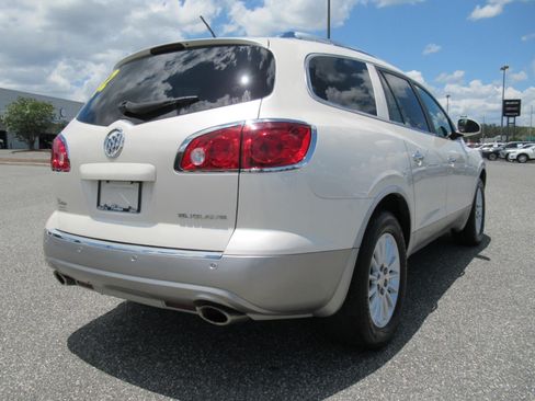 Used 2012 Buick Enclave Leather FWD image 7